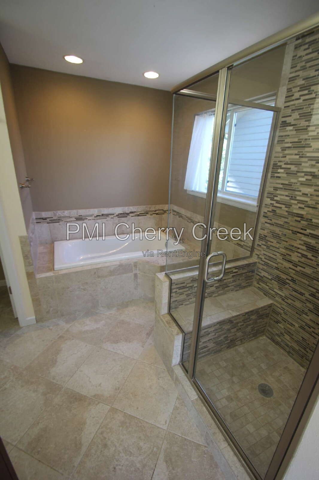 Gallery Image 19