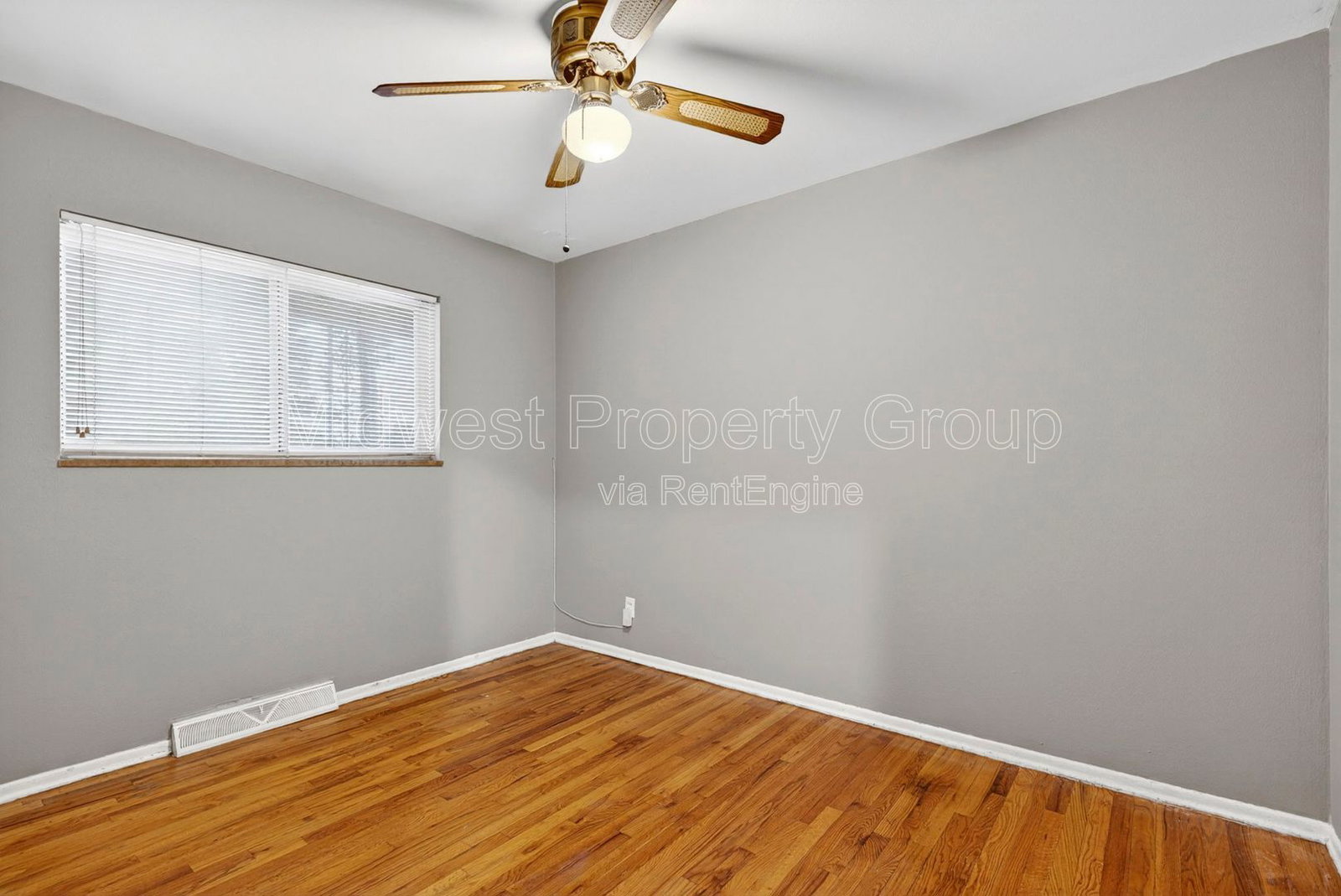 Gallery Image 17