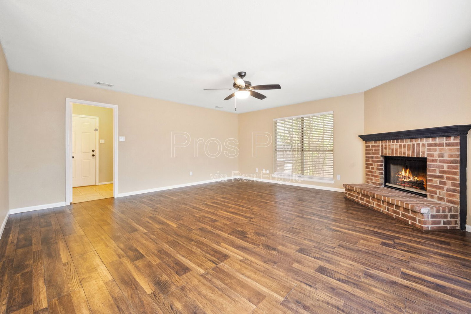 Gallery Image 17