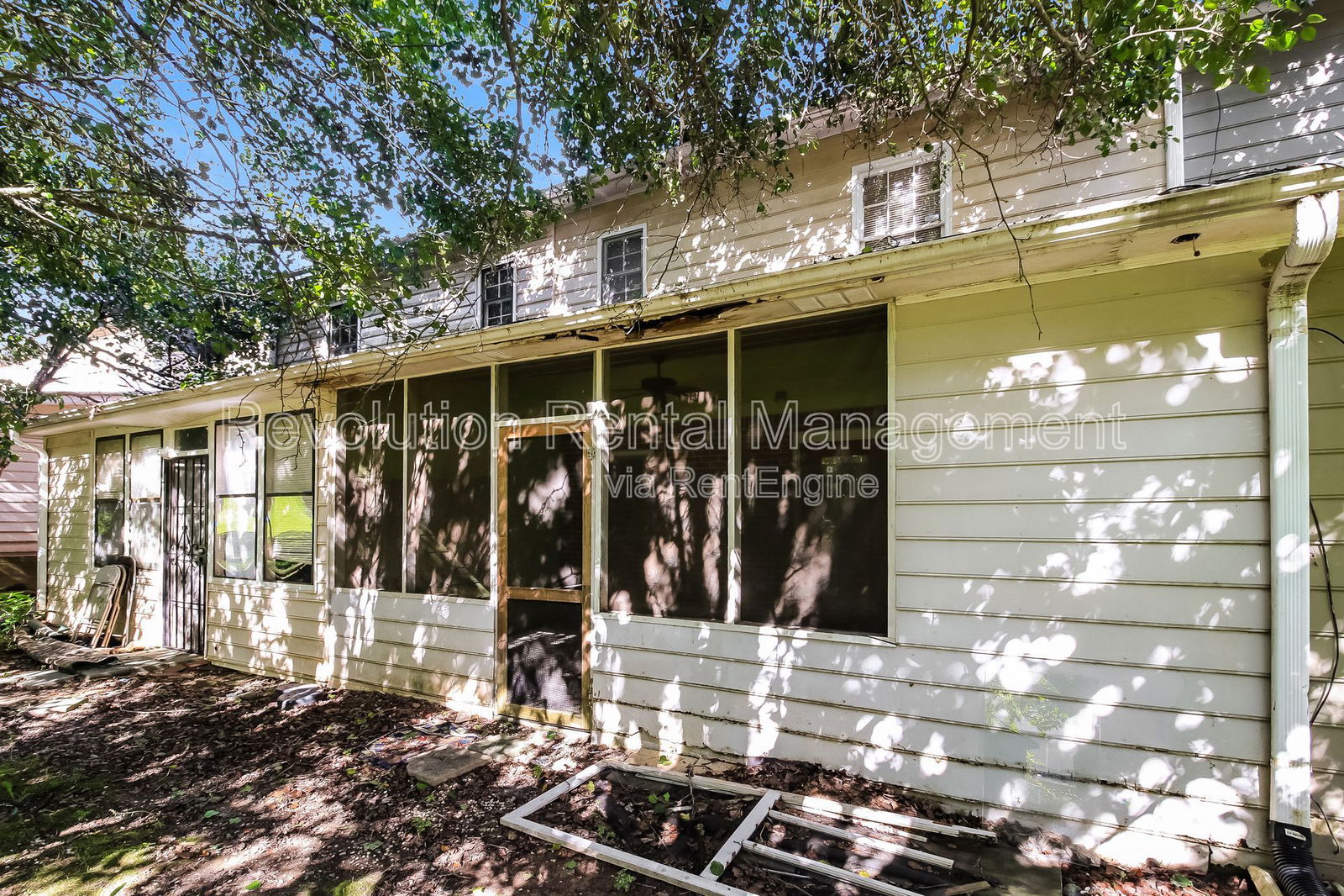 Gallery Image 16