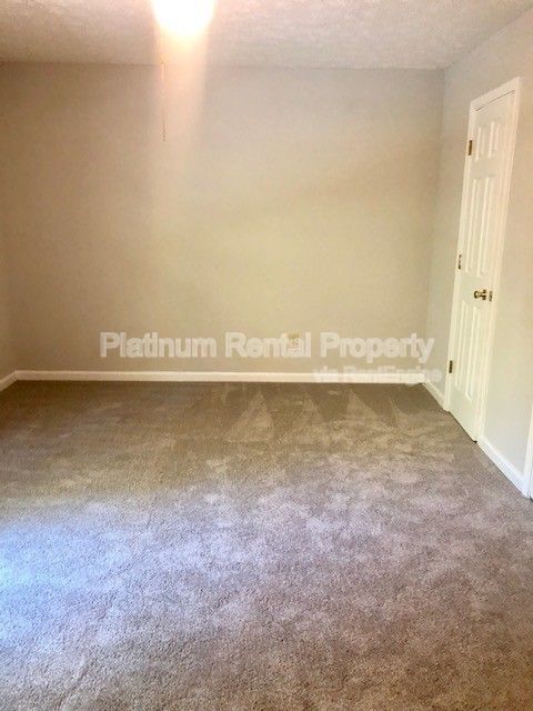 Gallery Image 44
