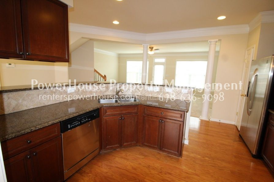 Gallery Image 33
