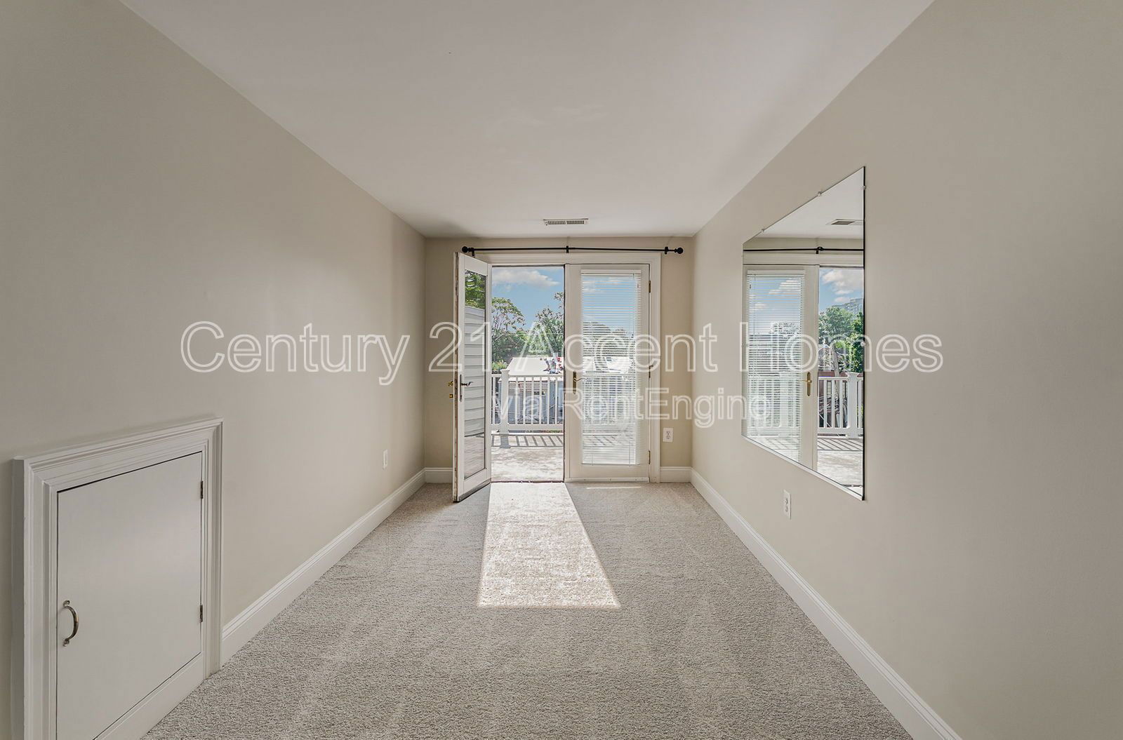 Gallery Image 19
