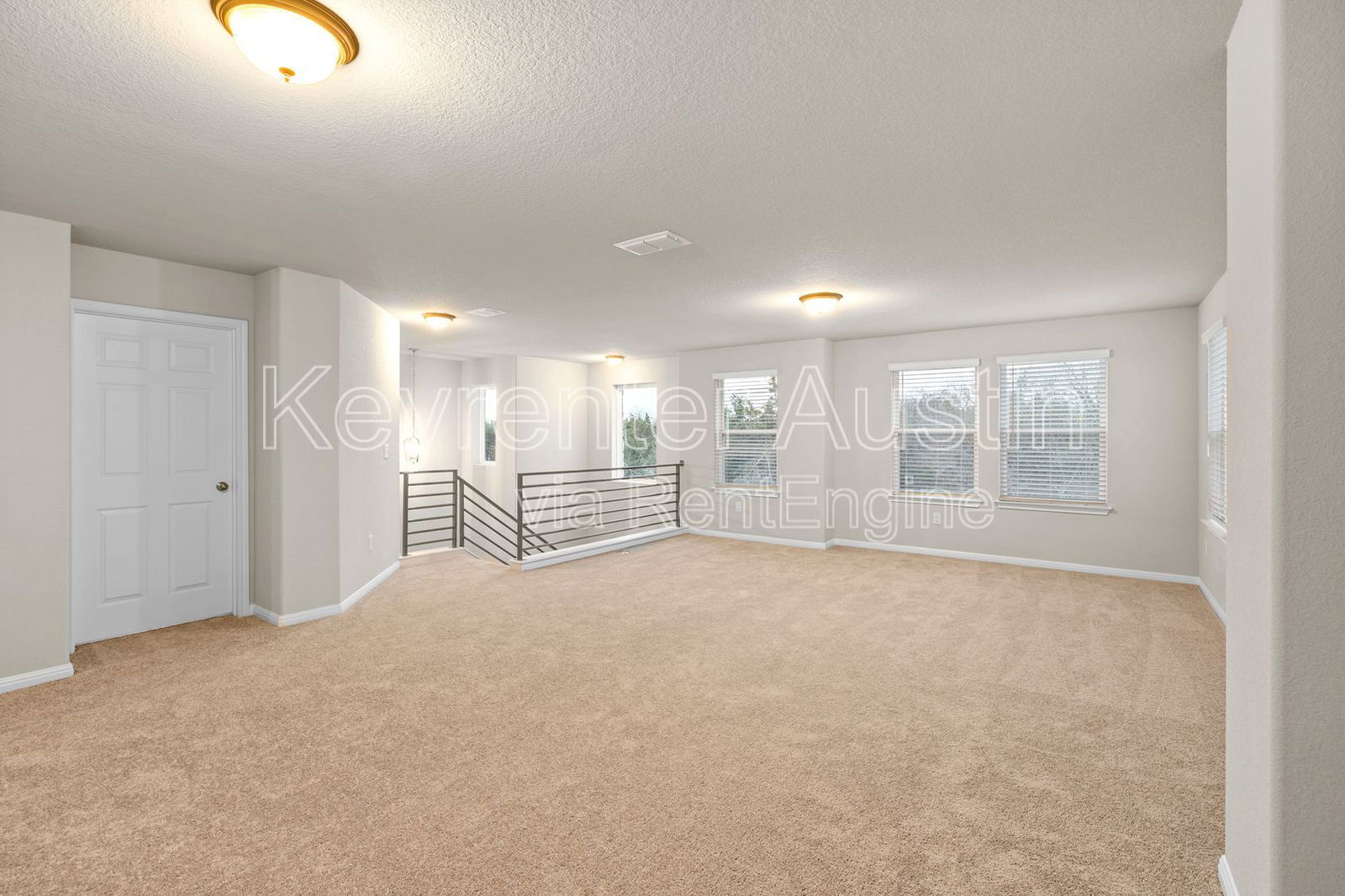 Gallery Image 17