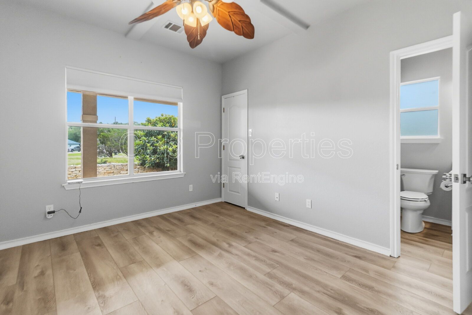 Gallery Image 21