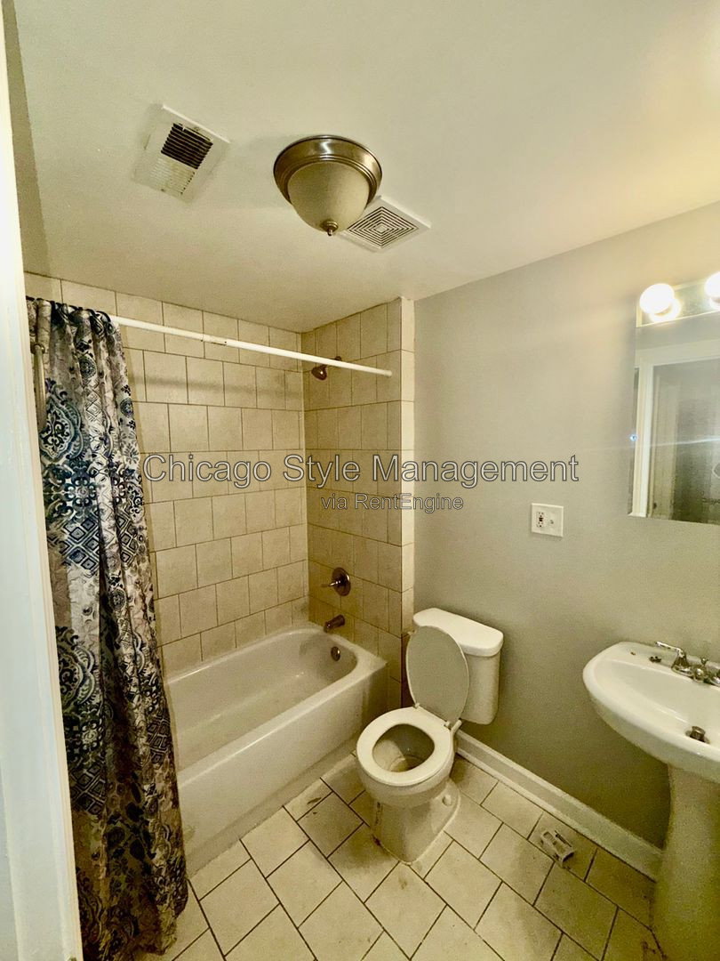 Gallery Image 14