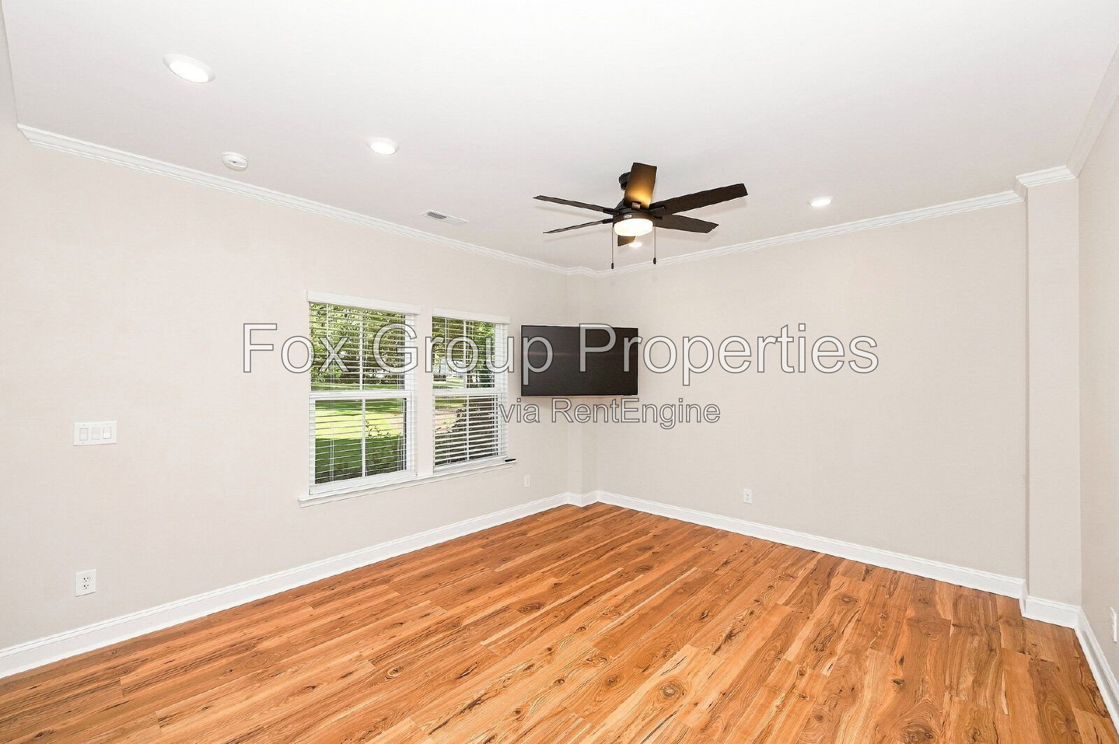 Gallery Image 17