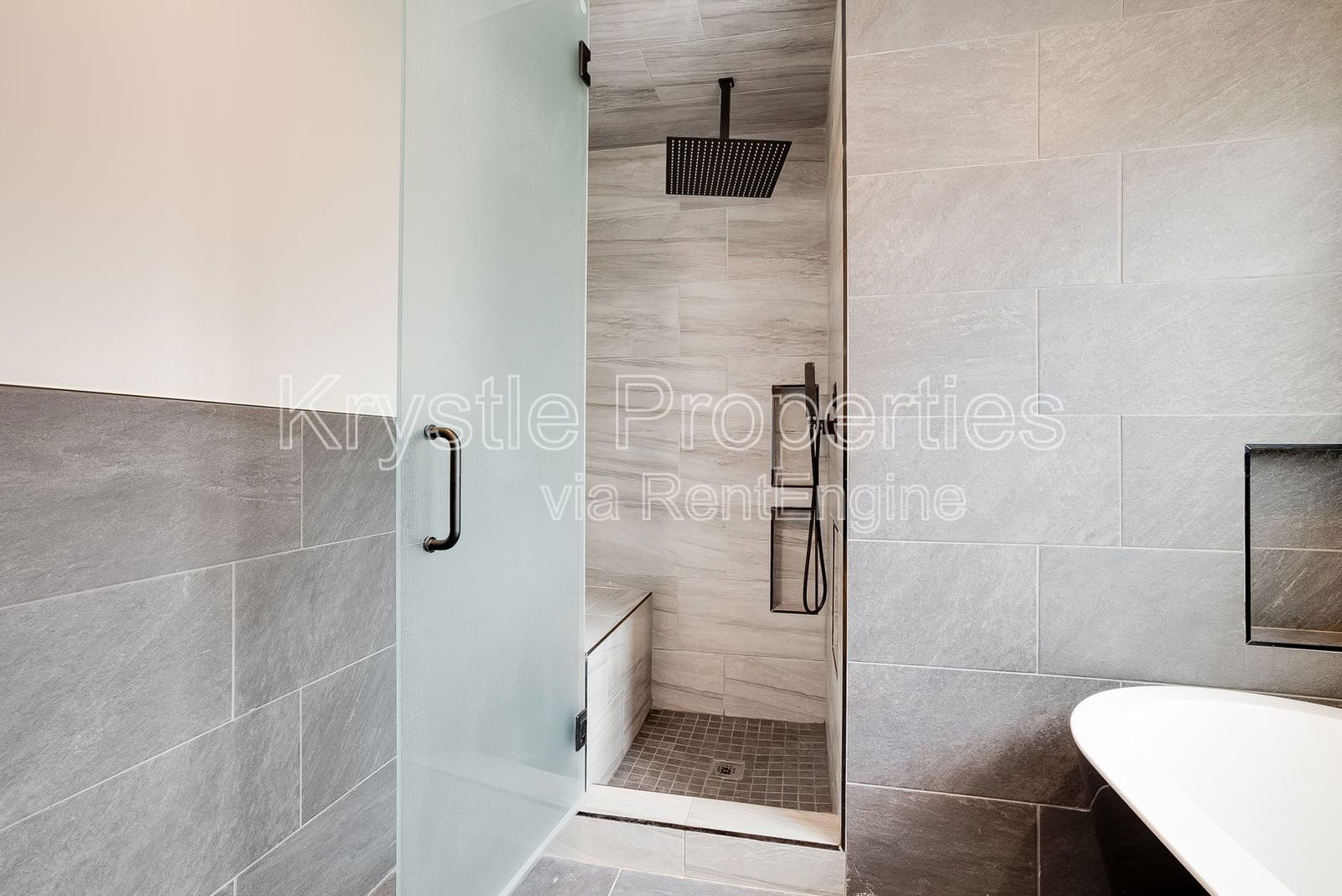 Gallery Image 19