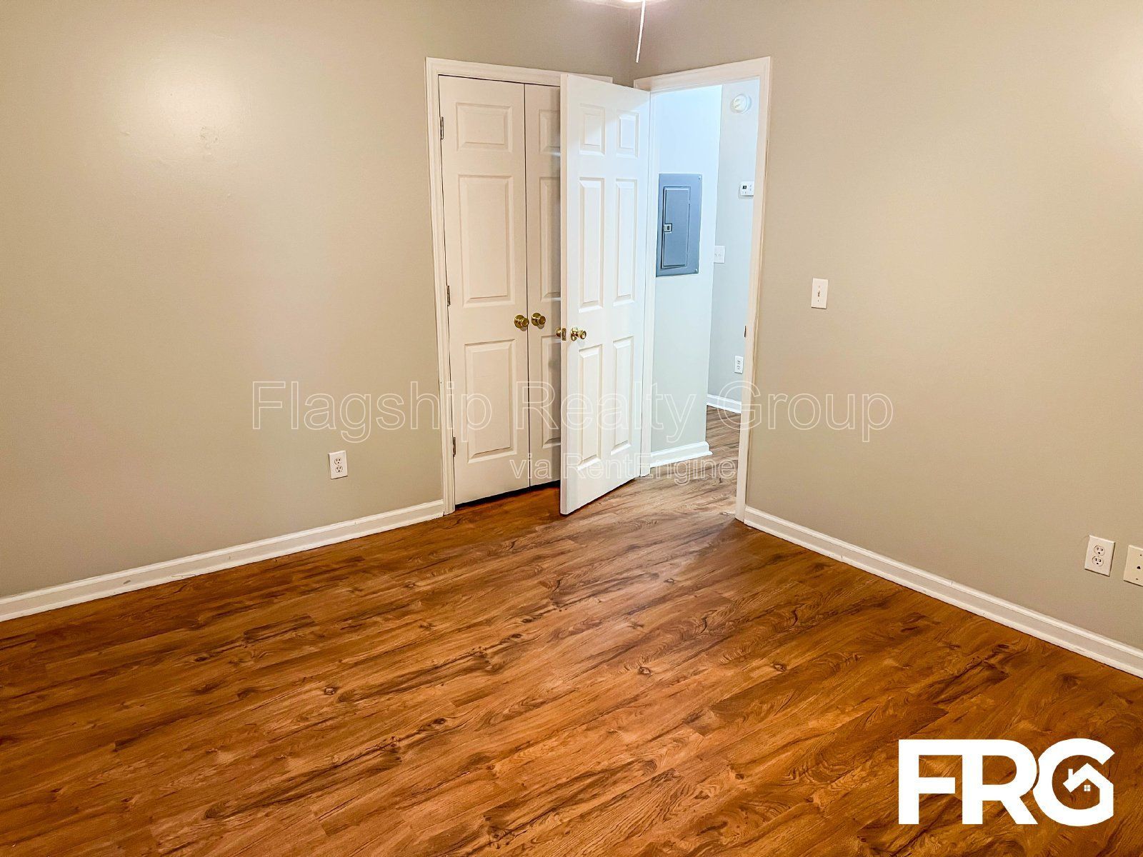 Gallery Image 14