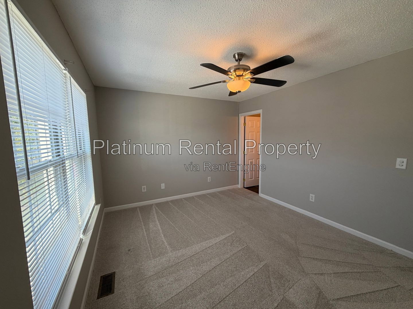 Gallery Image 19