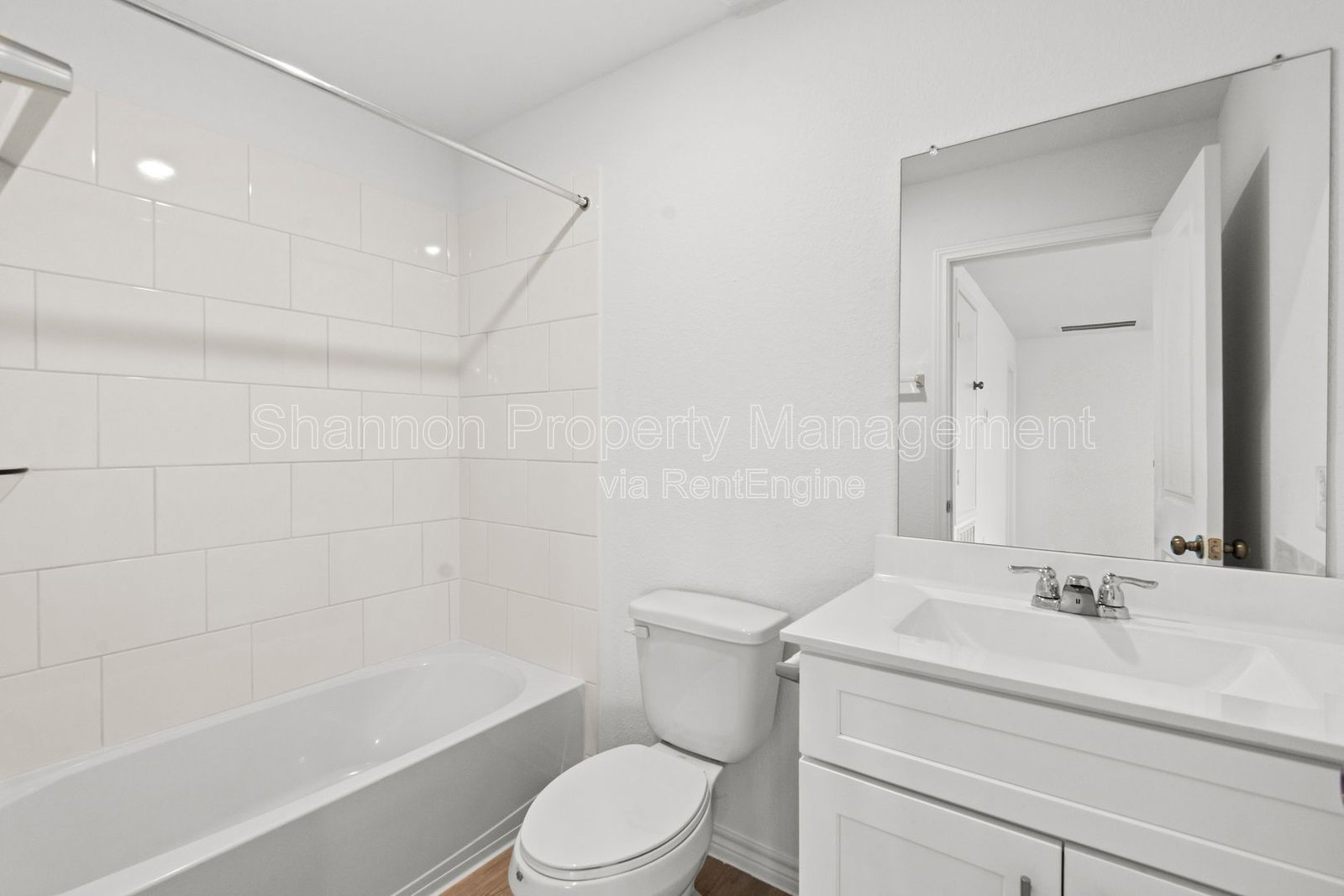 Gallery Image 18