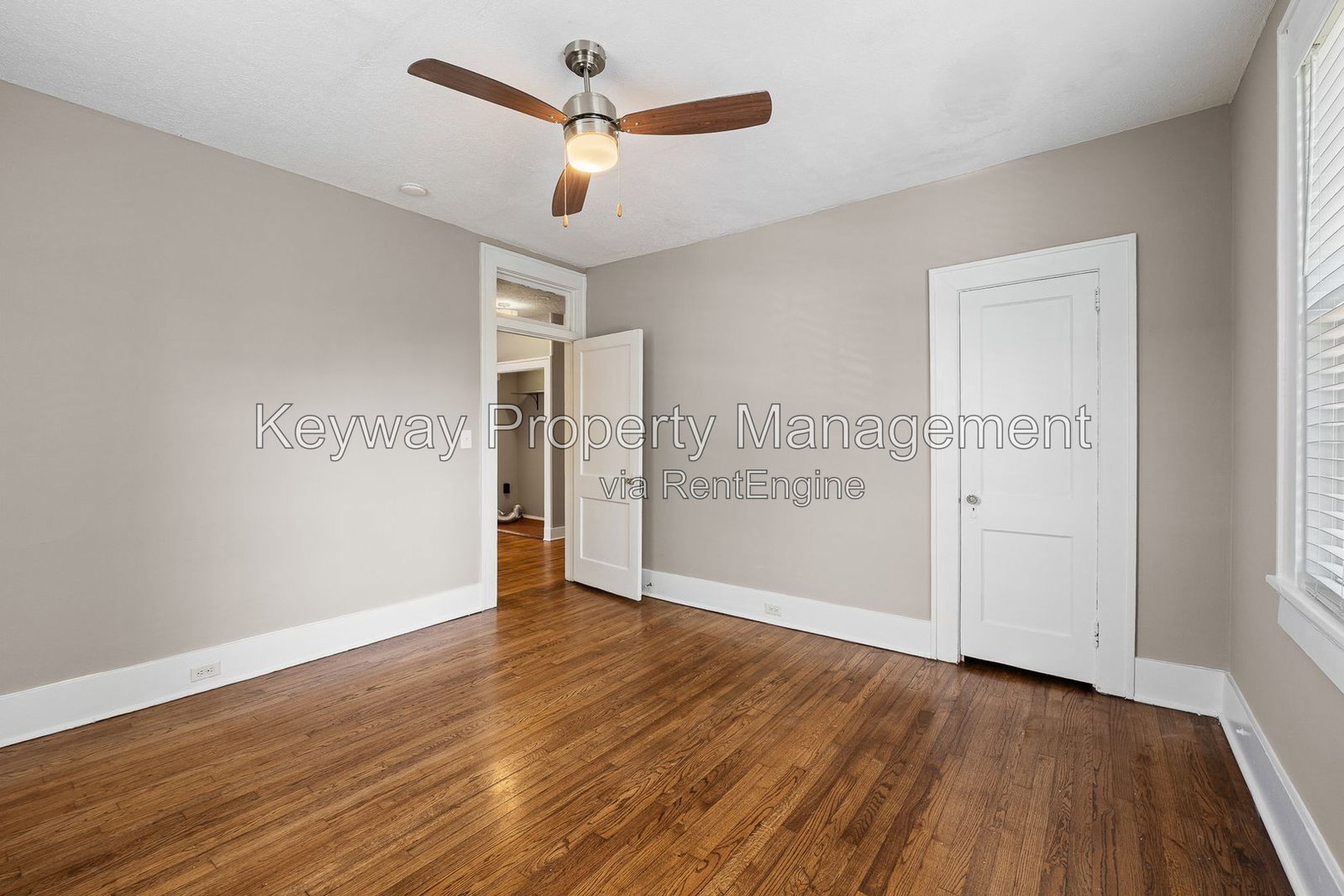 Gallery Image 14