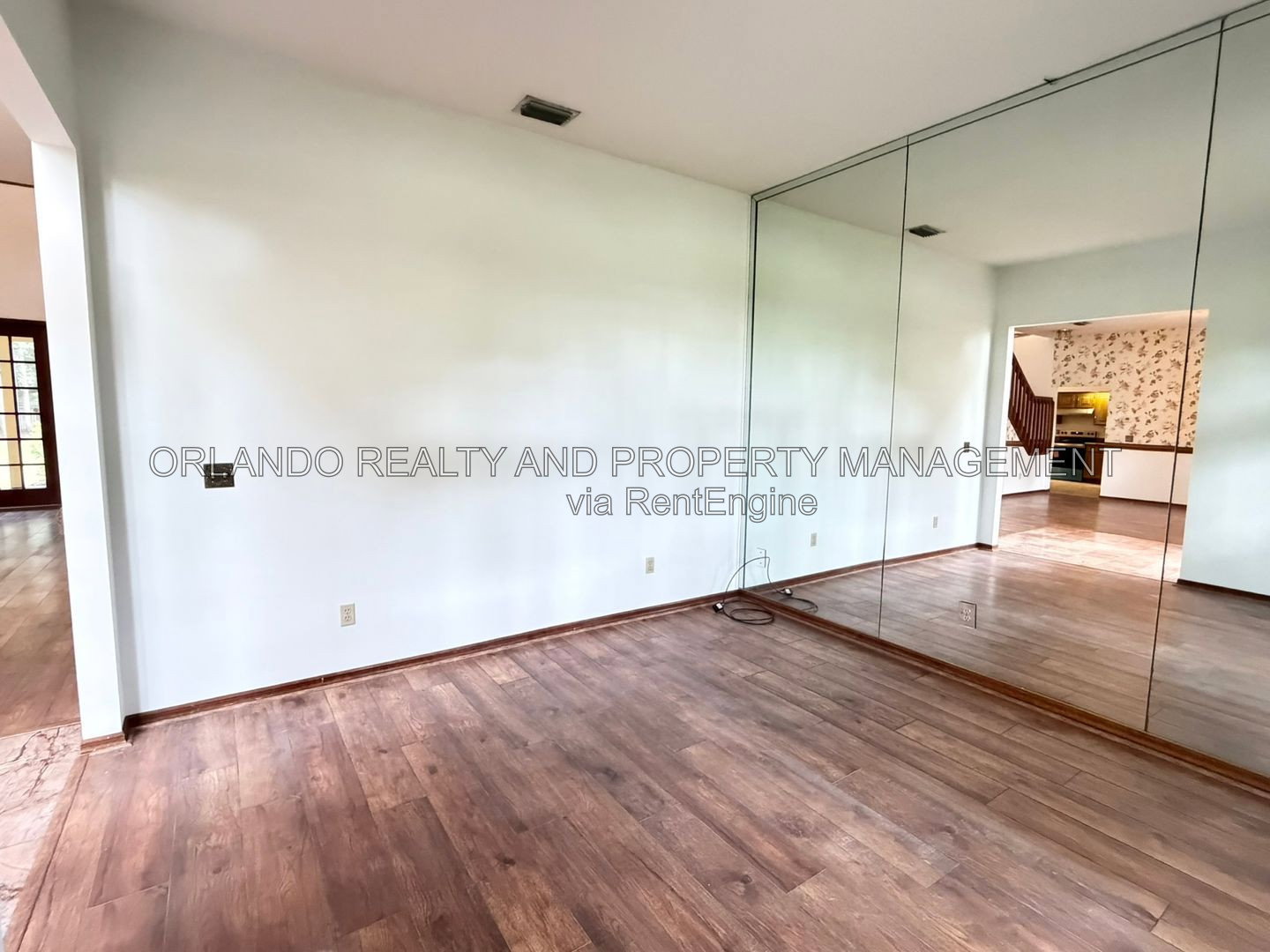 Gallery Image 18