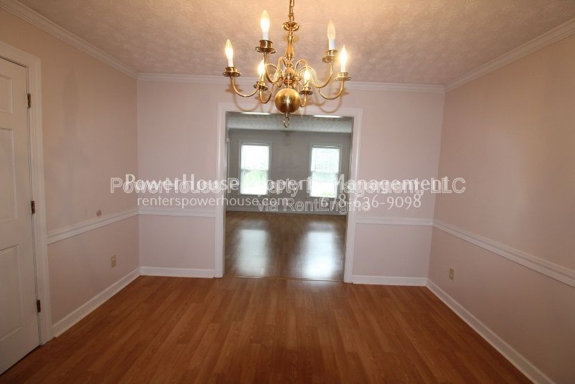 Gallery Image 37