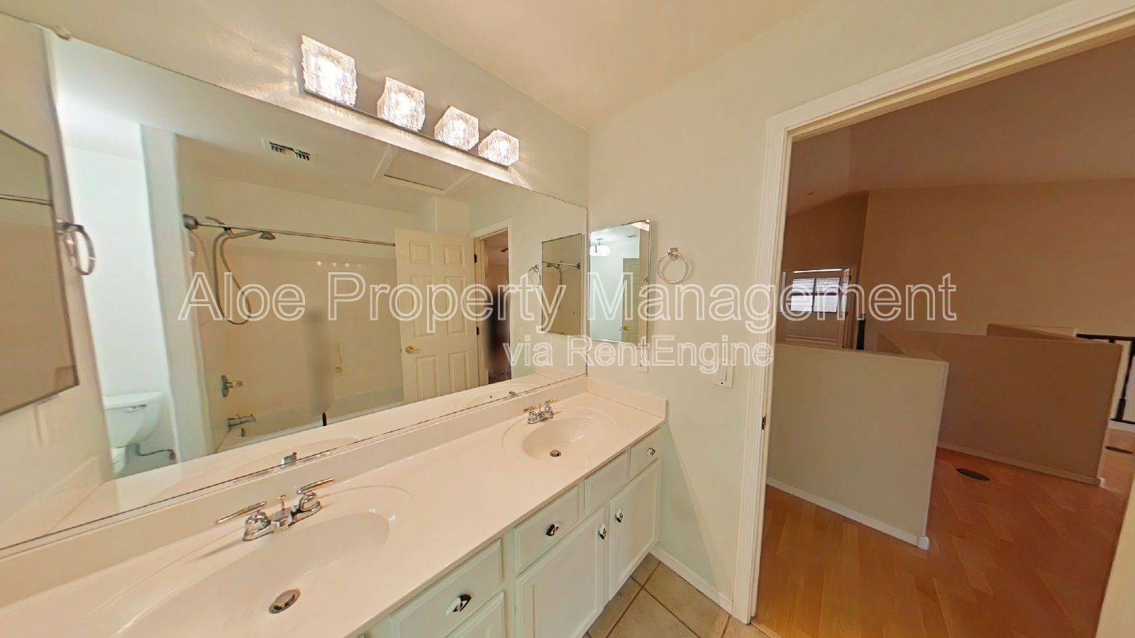 Gallery Image 20