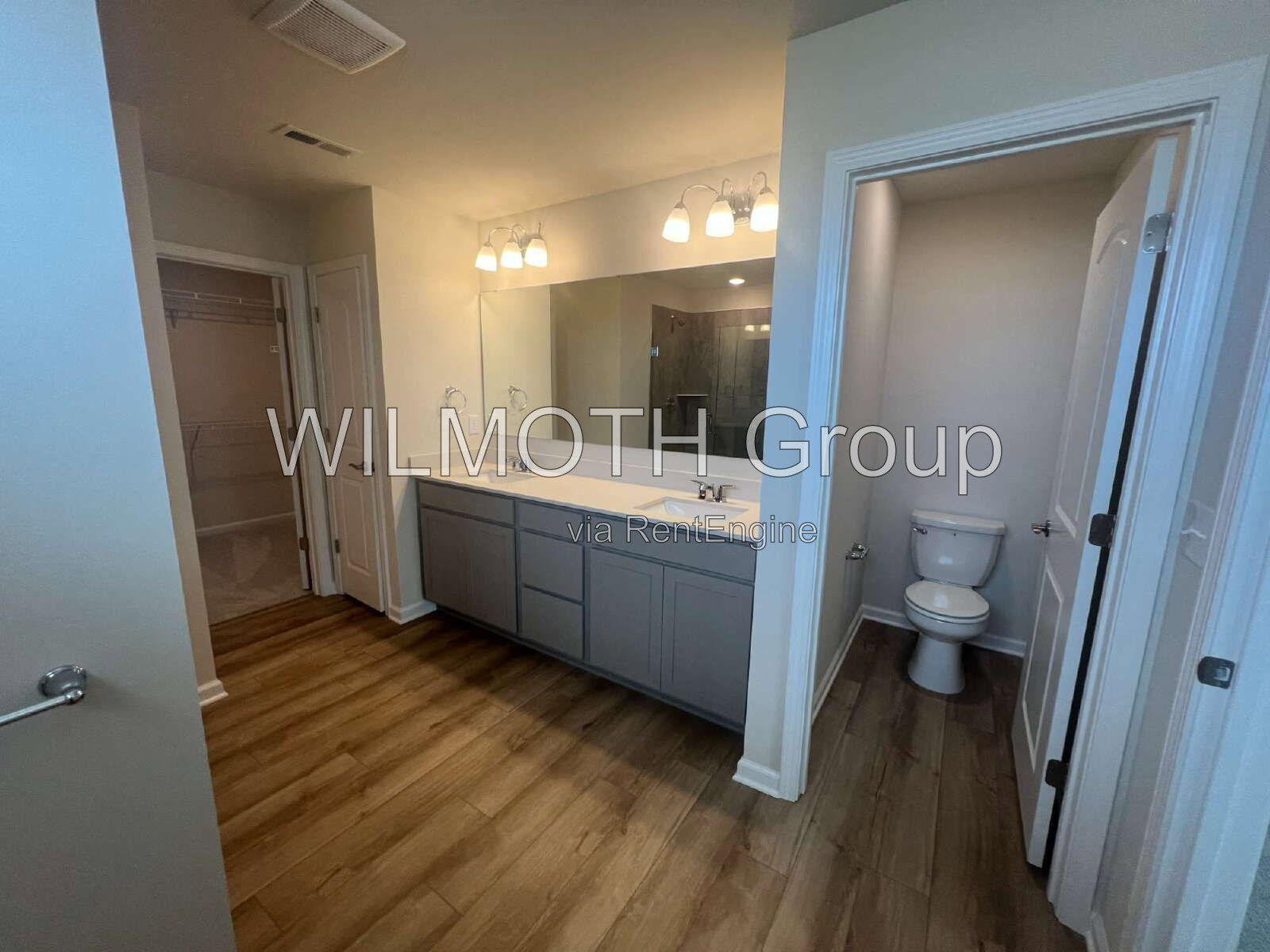 Gallery Image 33