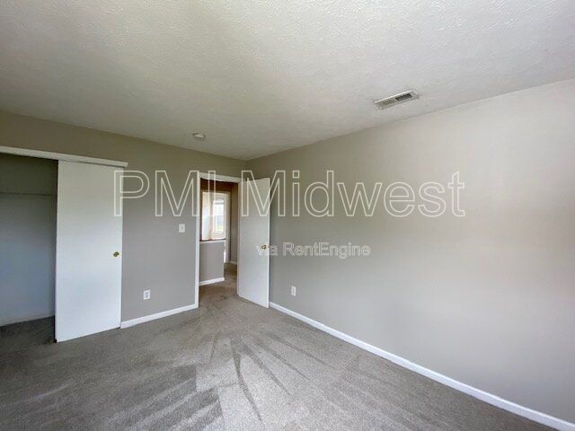 Gallery Image 25
