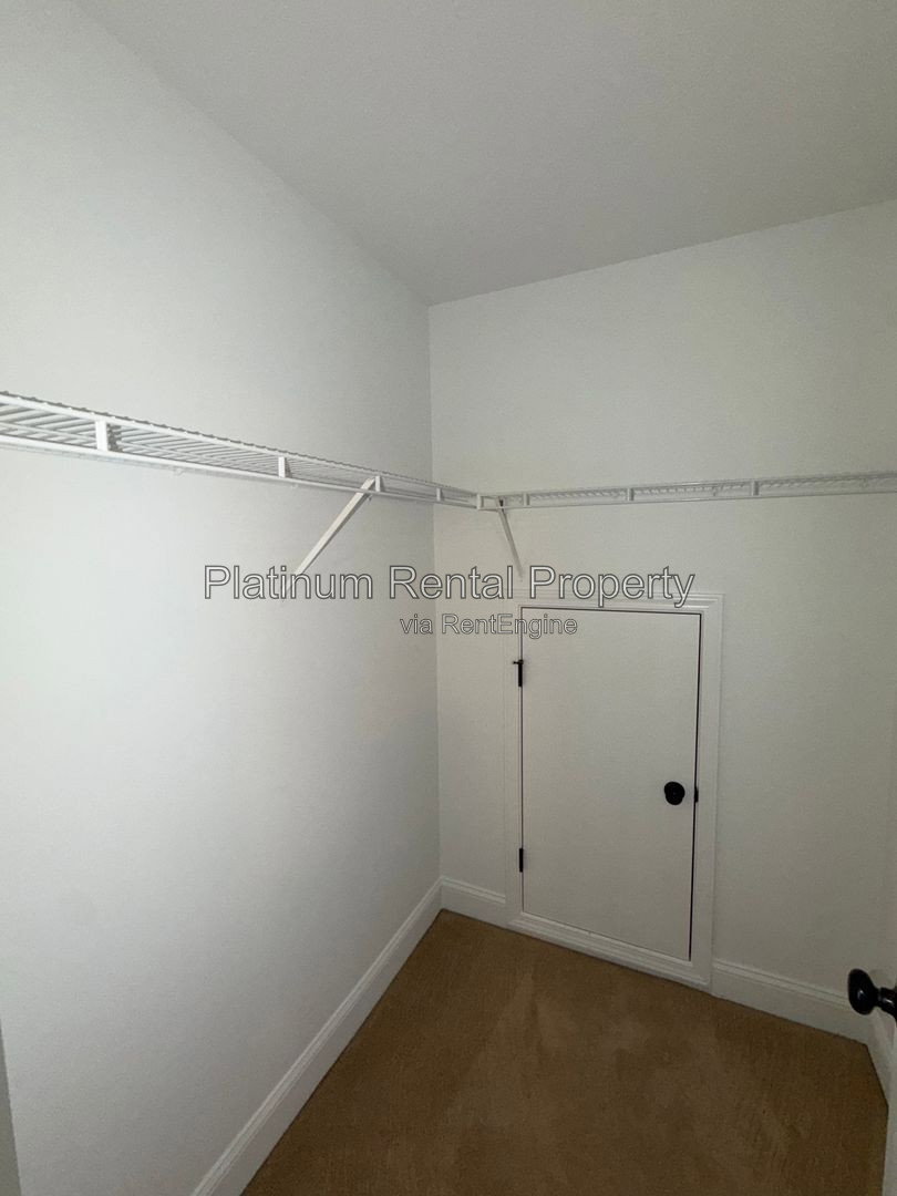 Gallery Image 40