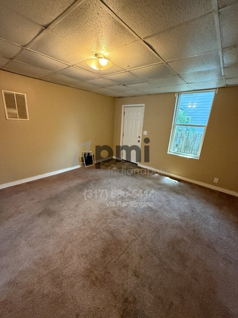 Gallery Image 19