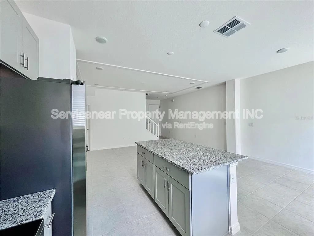 Gallery Image 18