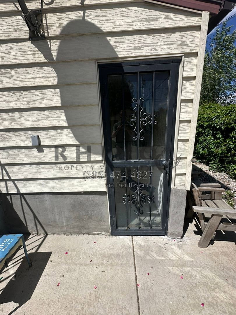 Gallery Image 14