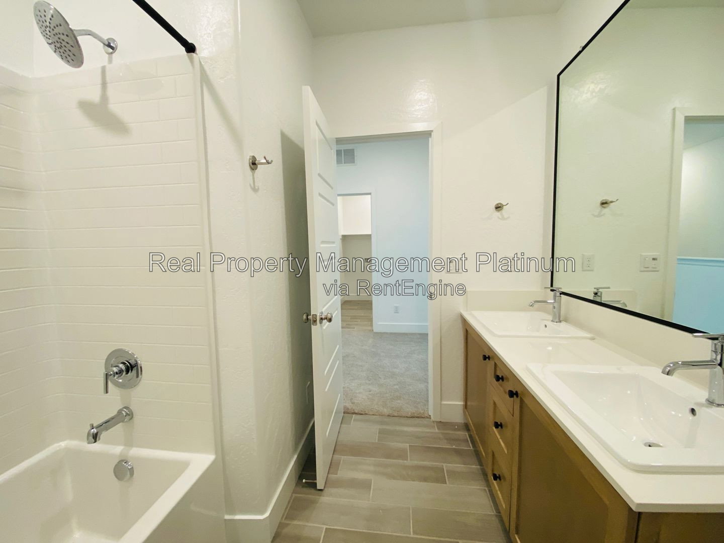 Gallery Image 30
