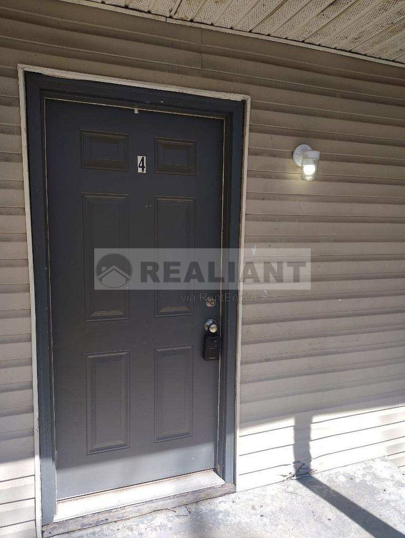 Gallery Image 0