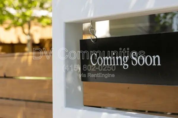 Gallery Image 0