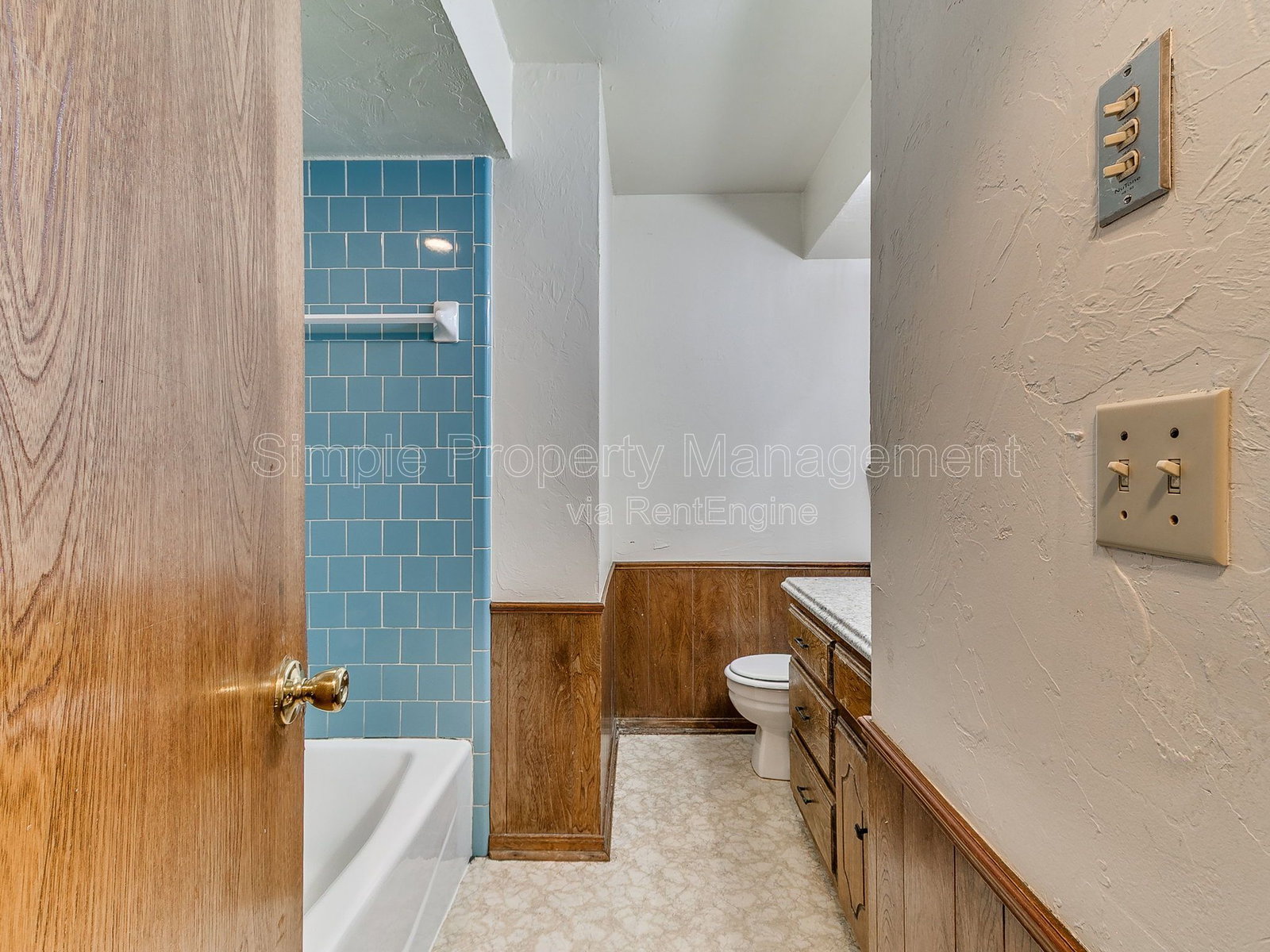 Gallery Image 16