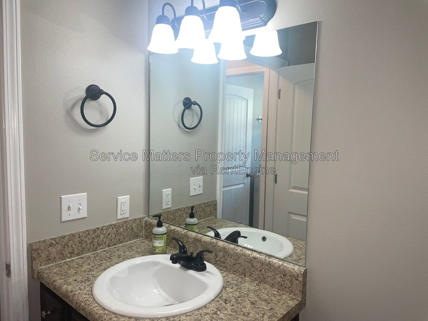 Gallery Image 16