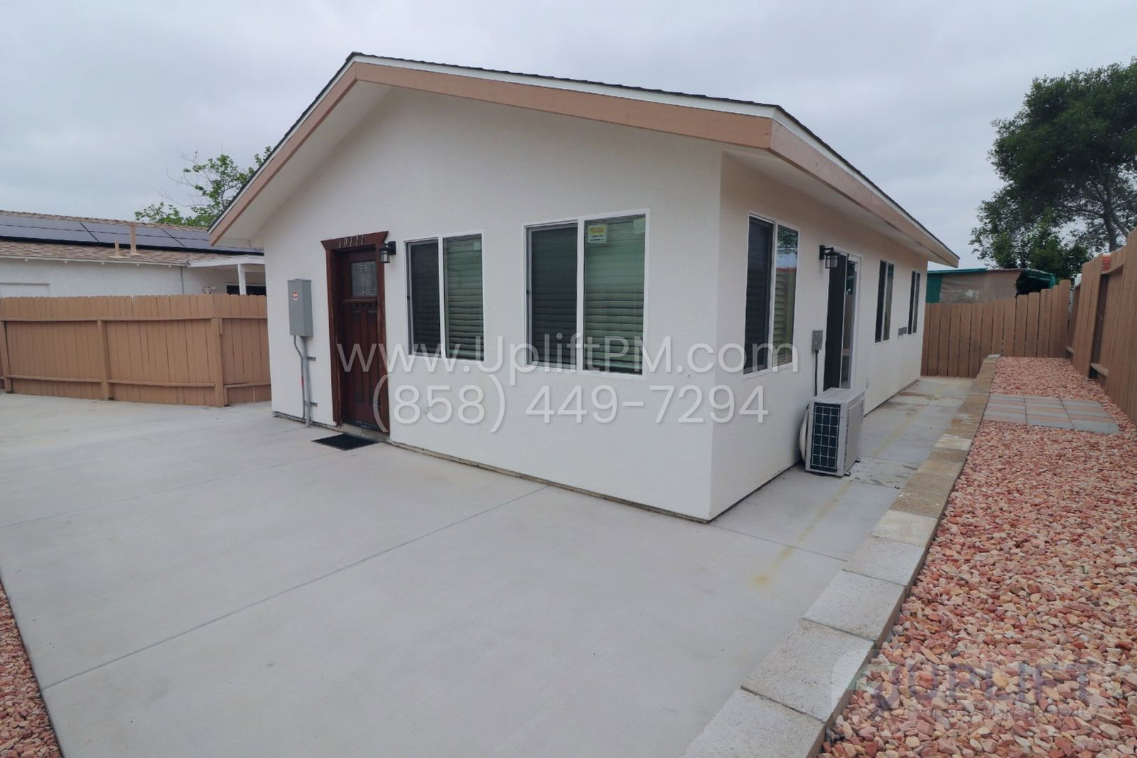 Gallery Image 0