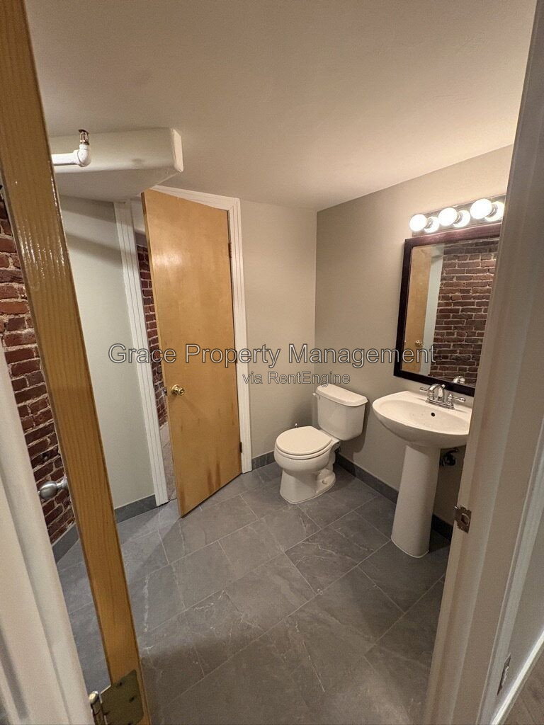 Gallery Image 12