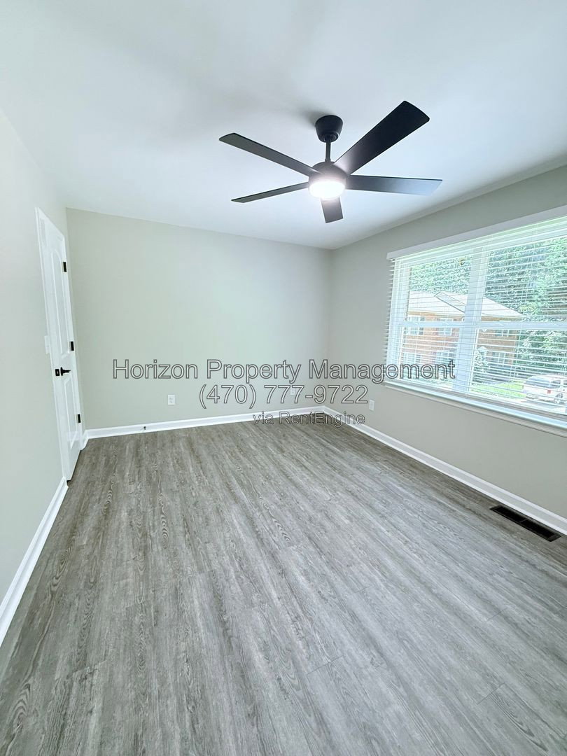 Gallery Image 17