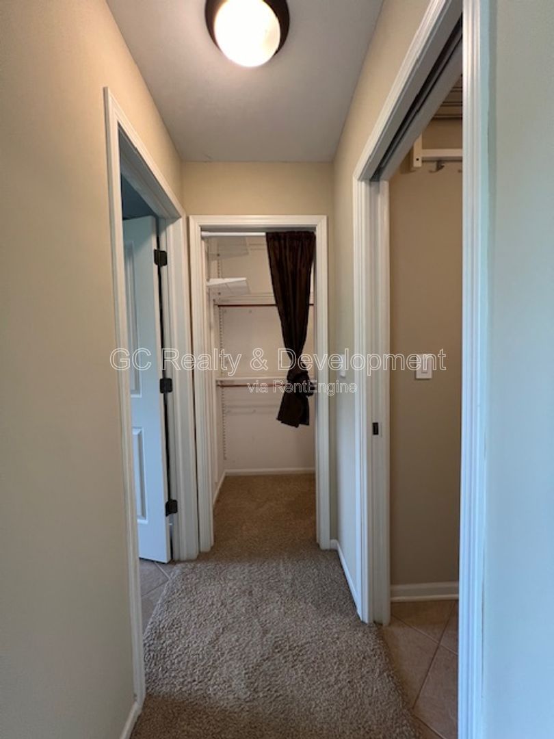 Gallery Image 19