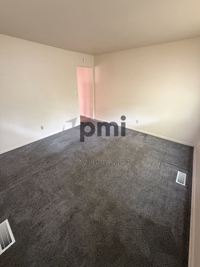 Gallery Image 19