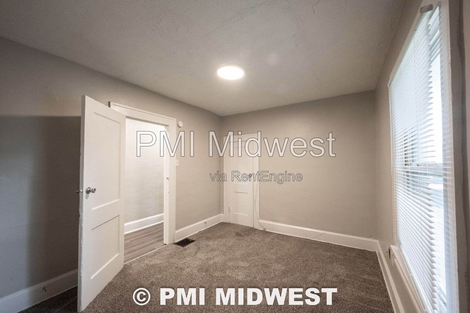 Gallery Image 18