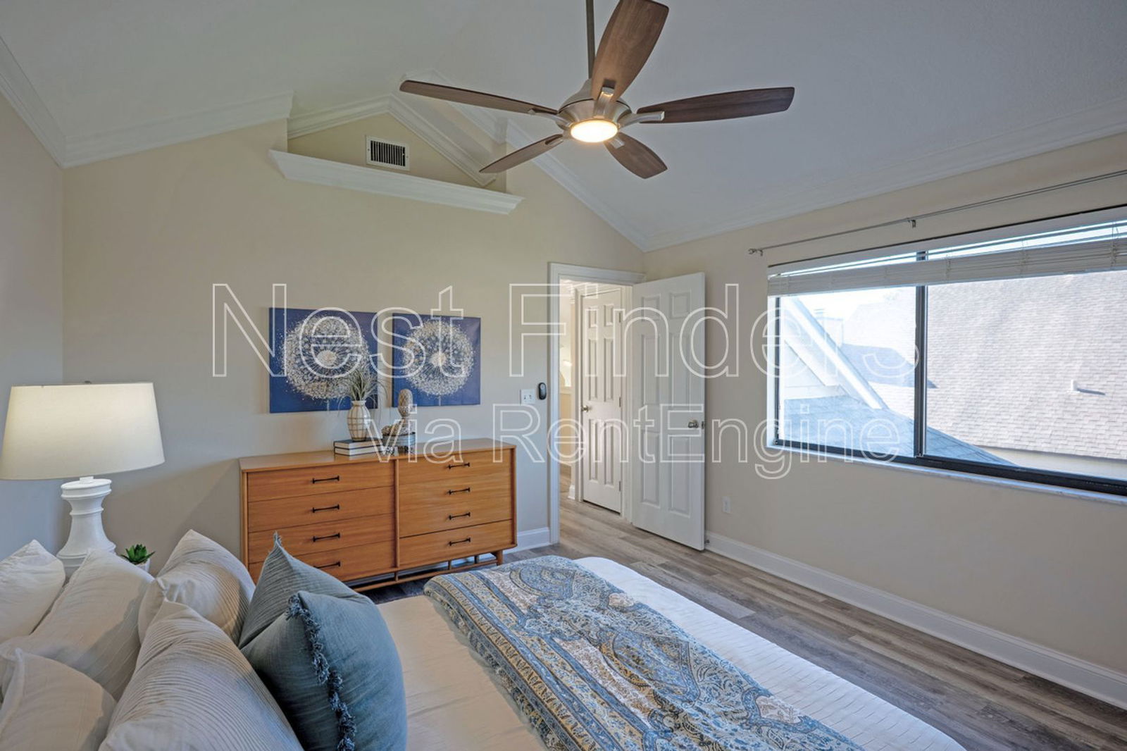 Gallery Image 37