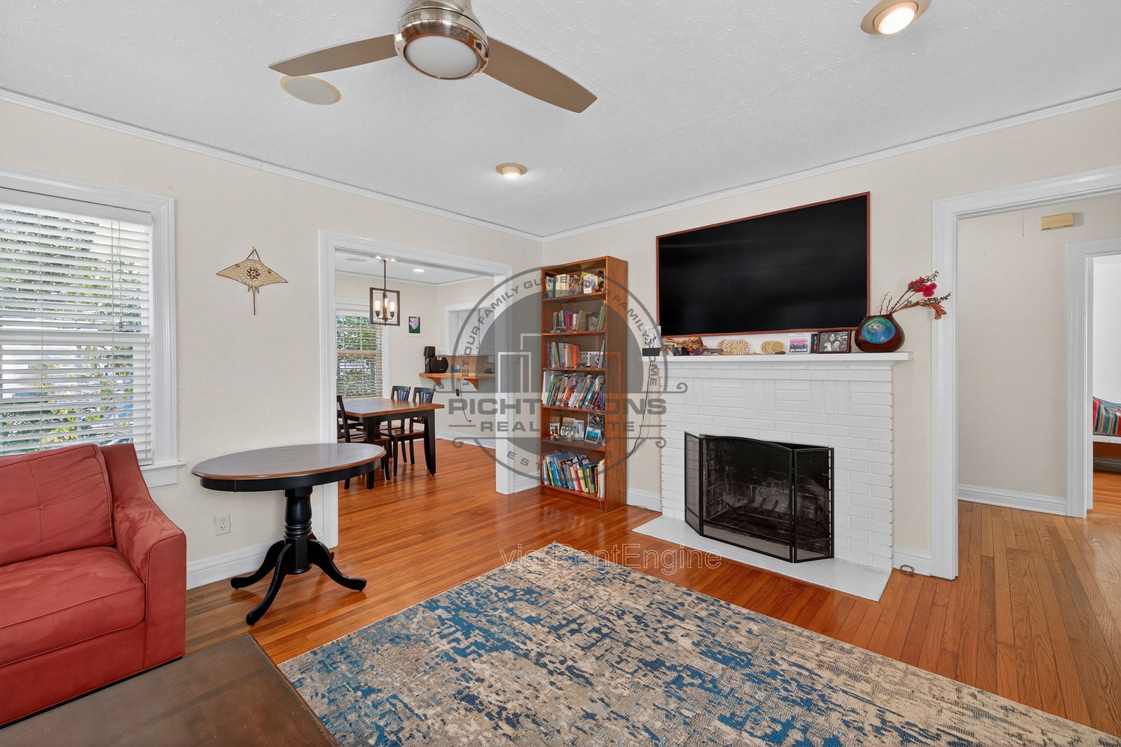 Gallery Image 12