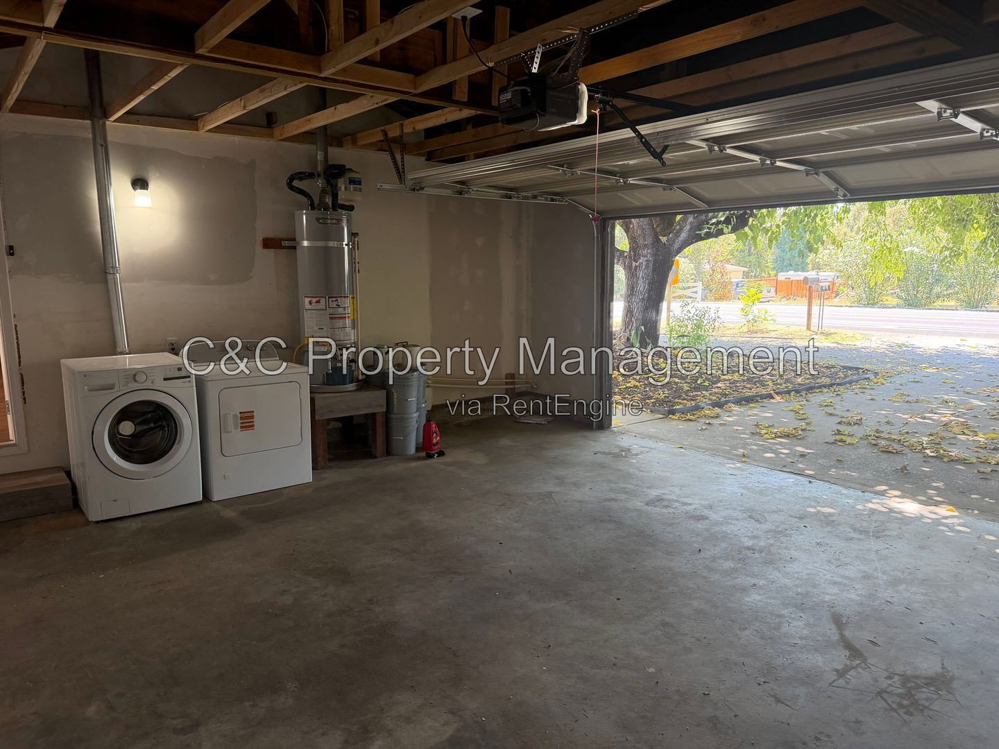 Gallery Image 13
