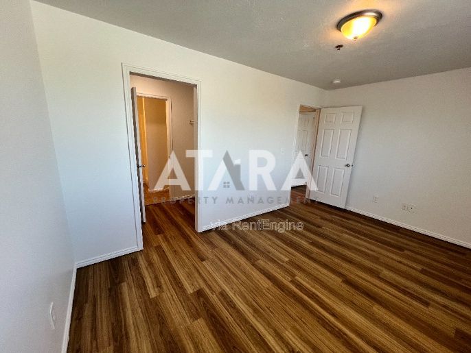 Gallery Image 22