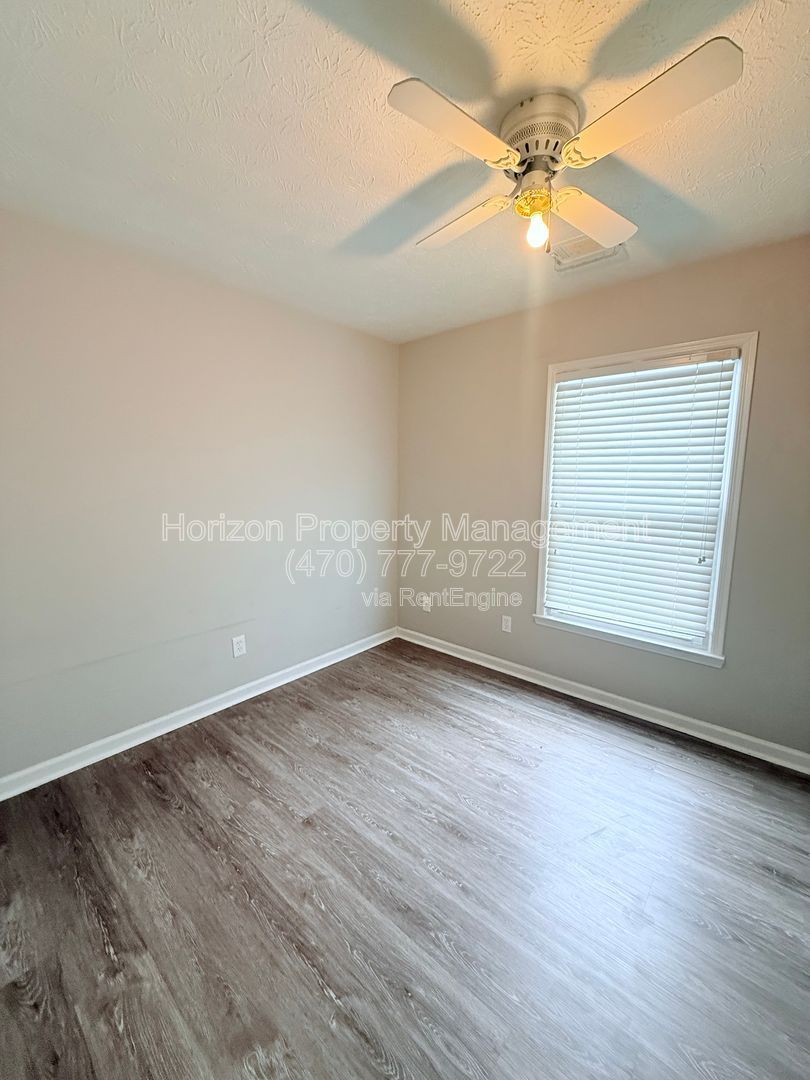Gallery Image 15