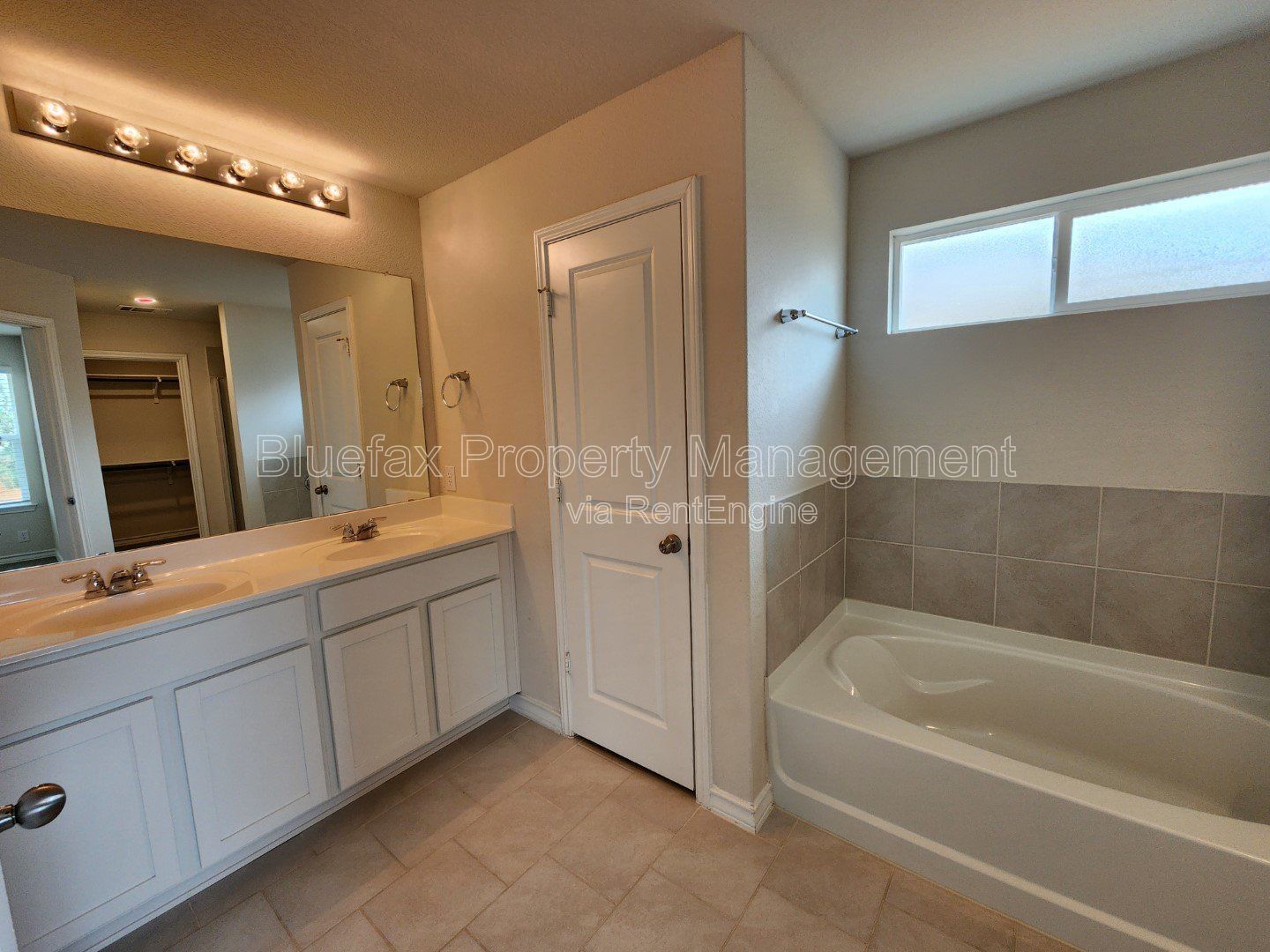 Gallery Image 20