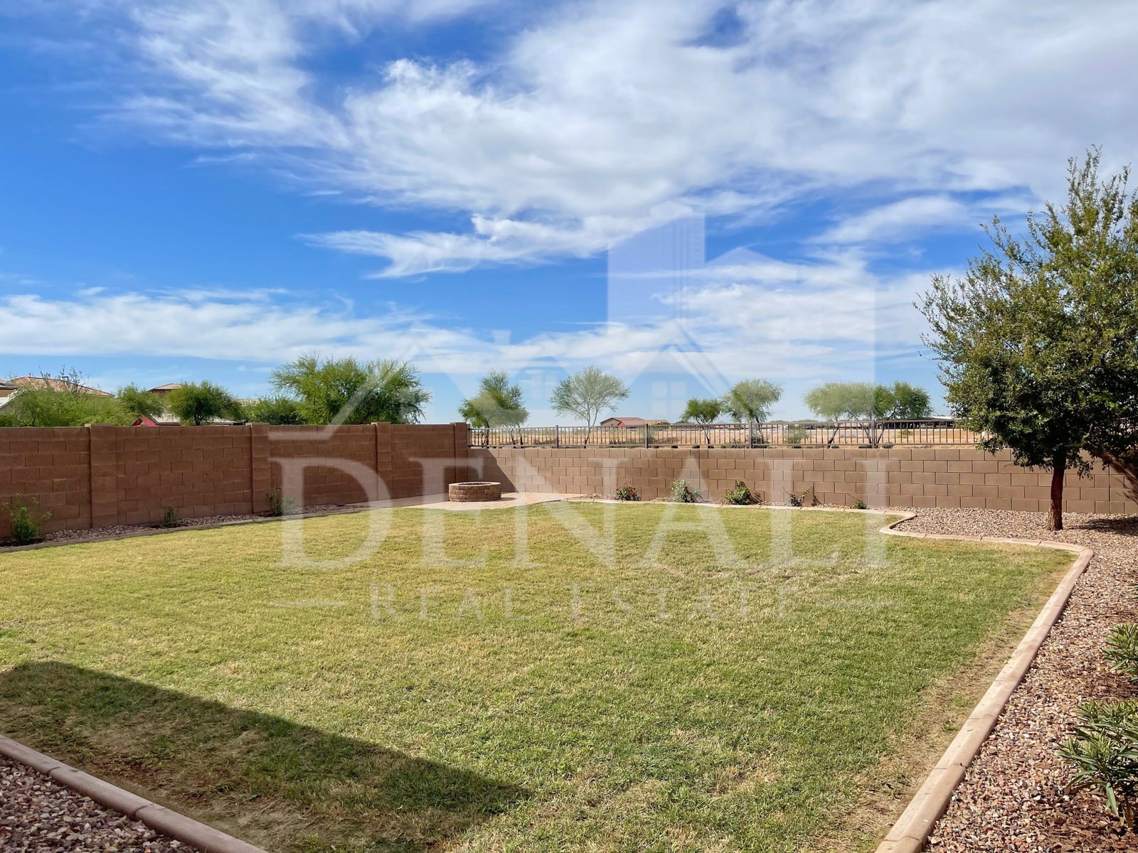 Gallery Image 18