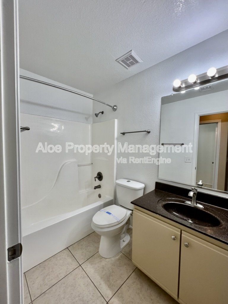 Gallery Image 37