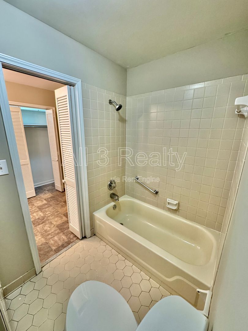 Gallery Image 21