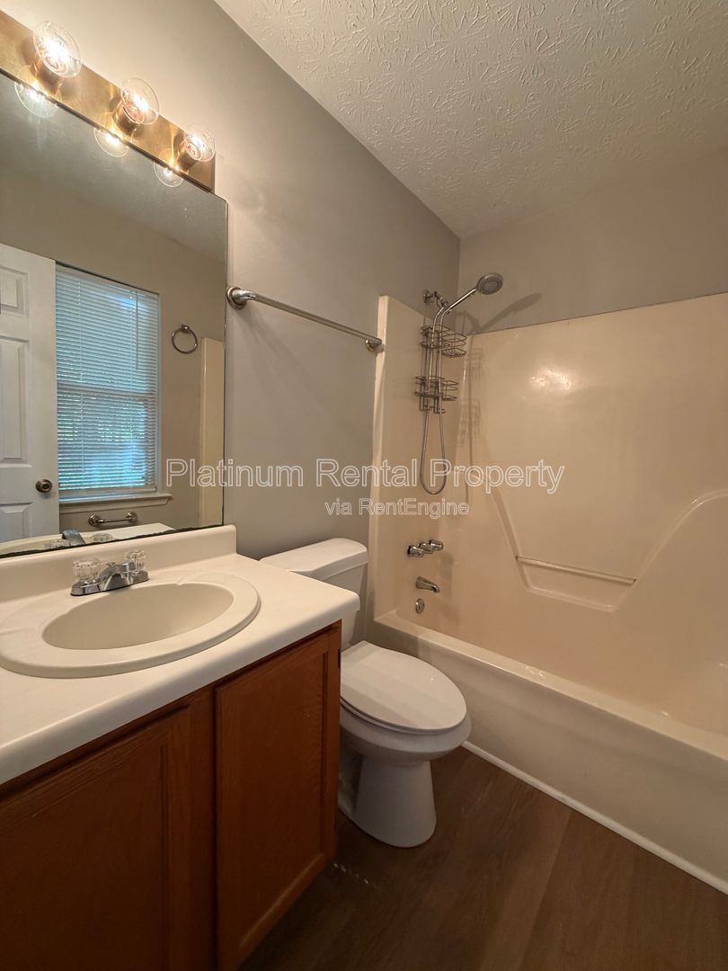 Gallery Image 11
