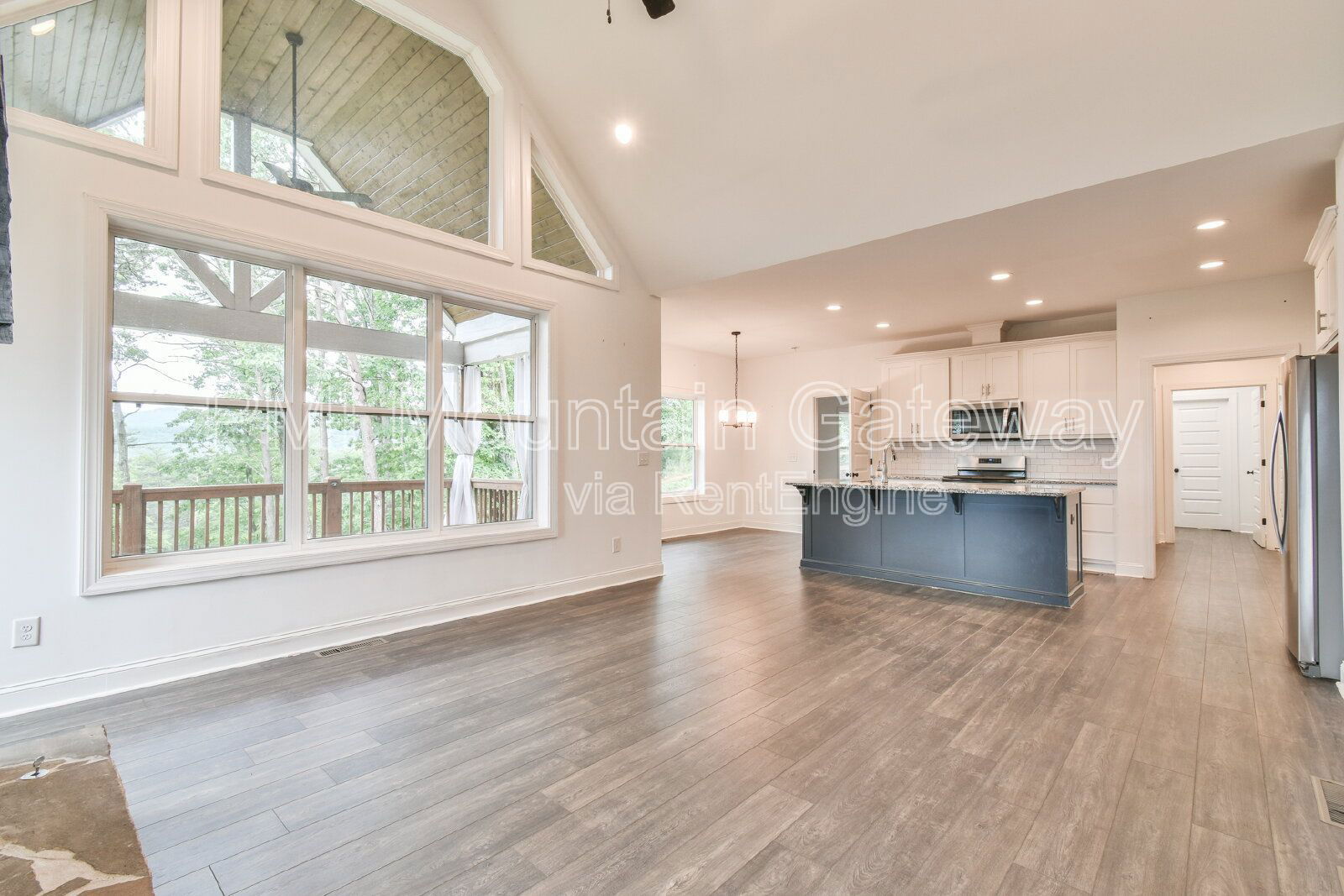 Gallery Image 9