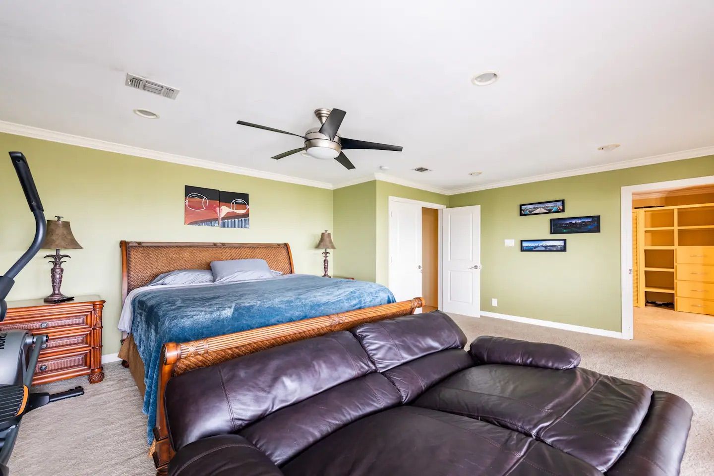 Gallery Image 52