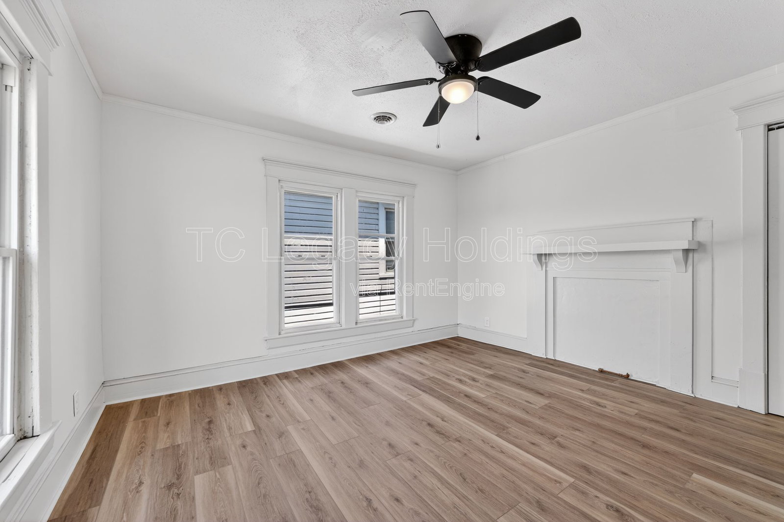 Gallery Image 25