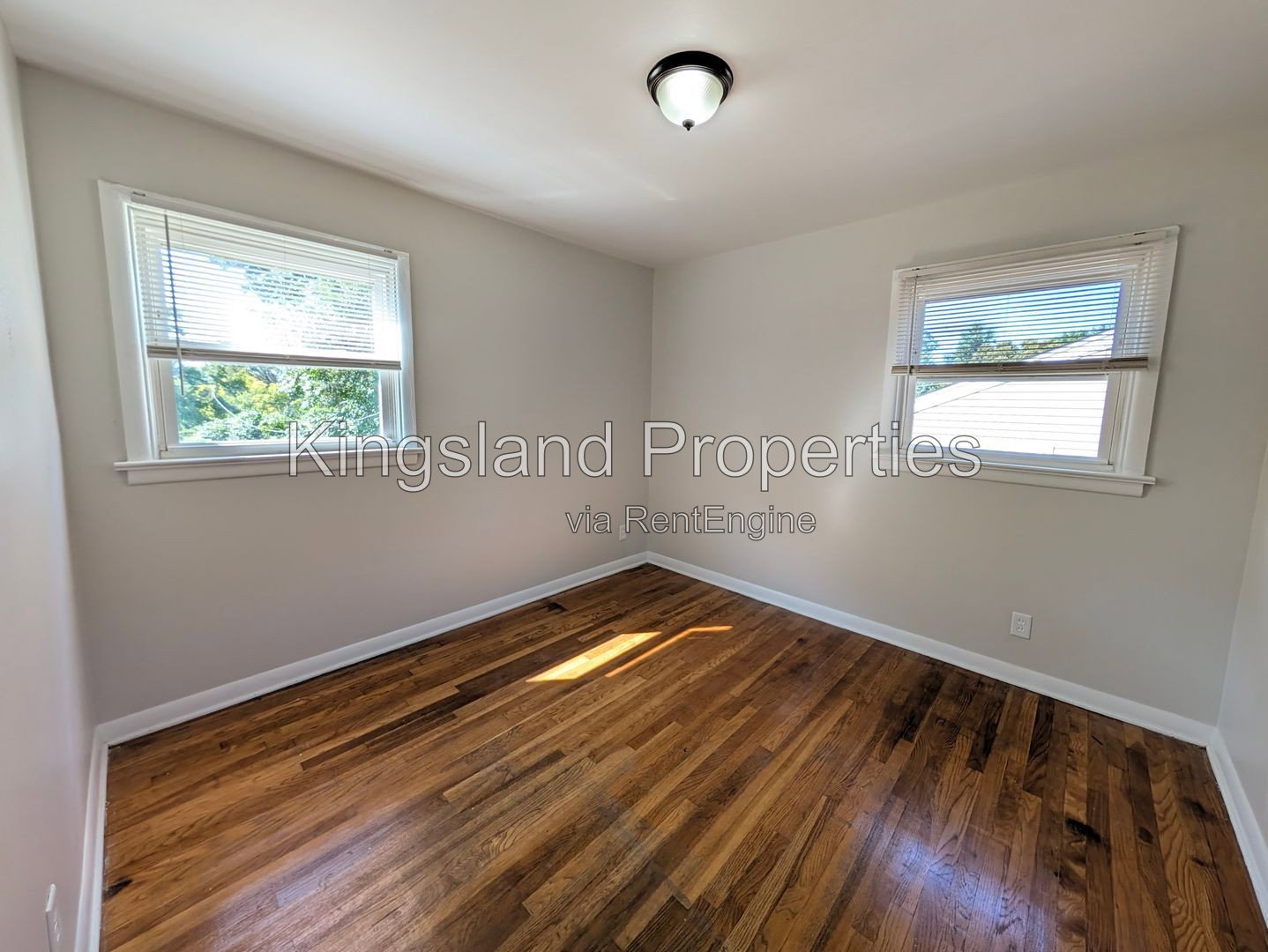 Gallery Image 15